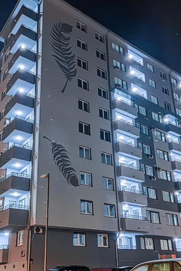 크라구예바츠 Oota Soko With Parking Garage 아파트 외부 사진